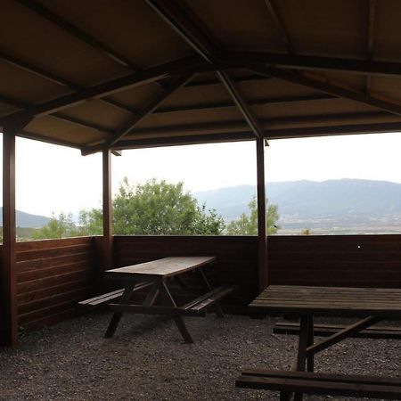 Albergue Restaurante de Artieda Exterior foto